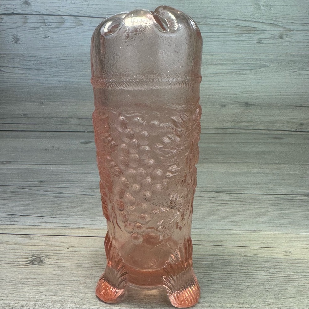 Vintage Northwood pink depression glass grape vine pattern hat pin holder.